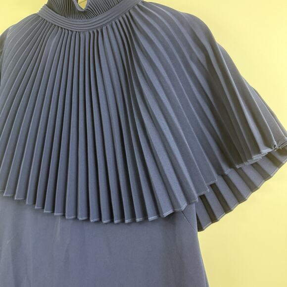 Theia Stretch Crepe Fitted Mermaid Gown with Pleated Cape Size 16 Evening Formal - Picture 8 of 16
